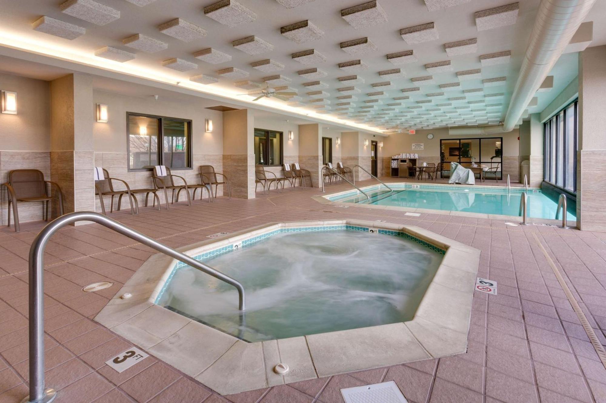 Drury Inn & Suites Overland Park Kültér fotó