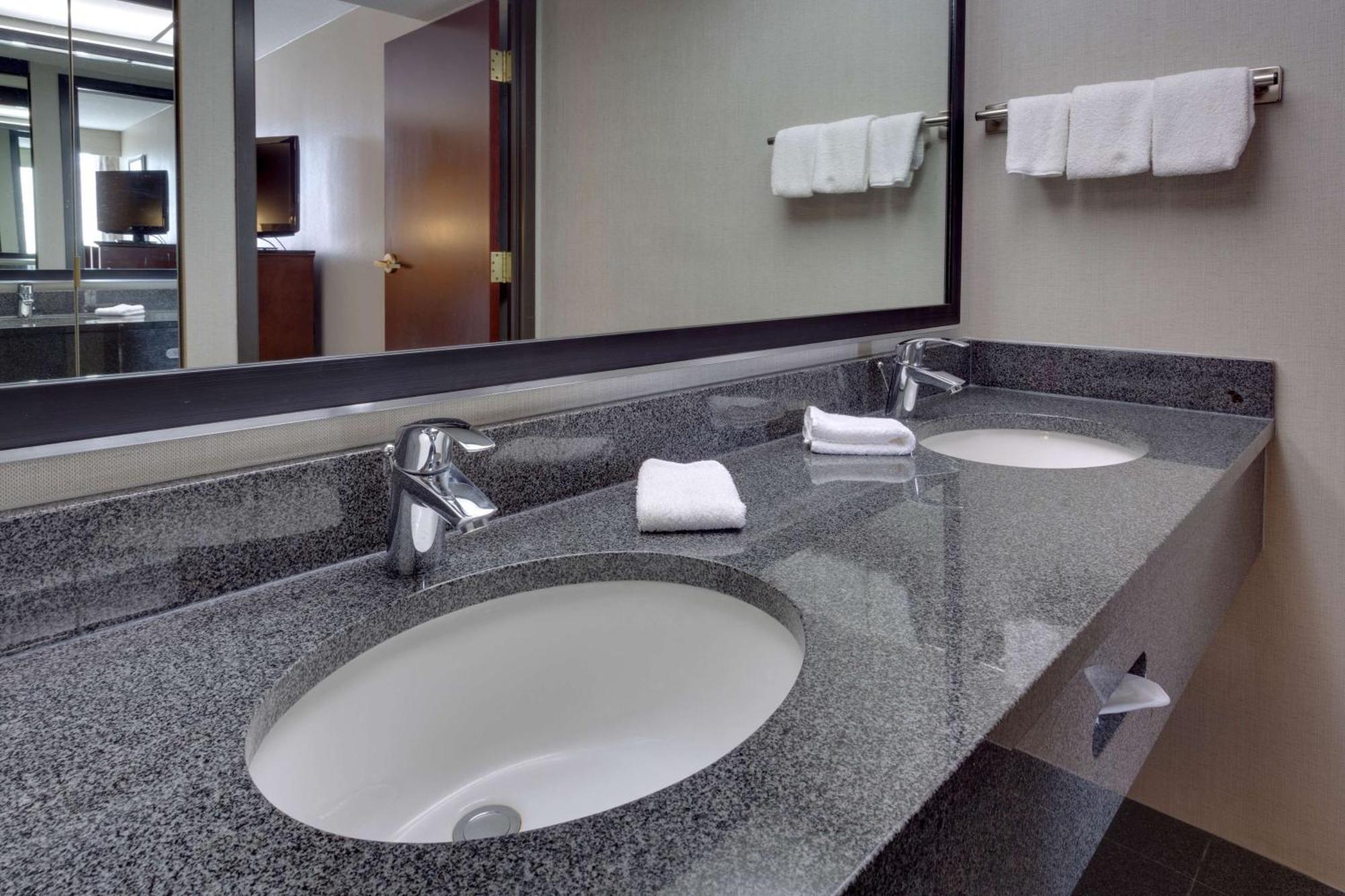 Drury Inn & Suites Overland Park Kültér fotó